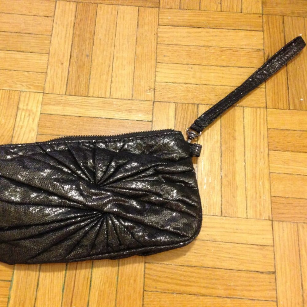 ALDO wristlet